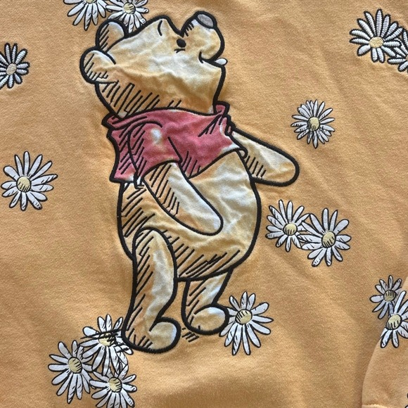 Disney Parks Winnie the Pooh Daisy Flower Print Sweatshirt Yellow Pullover M - Picture 4 of 11
